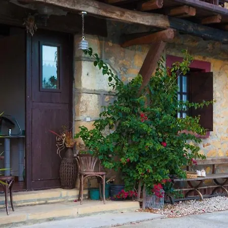 Zamatete Sleeps 8 Wifi Pasai San Pedro